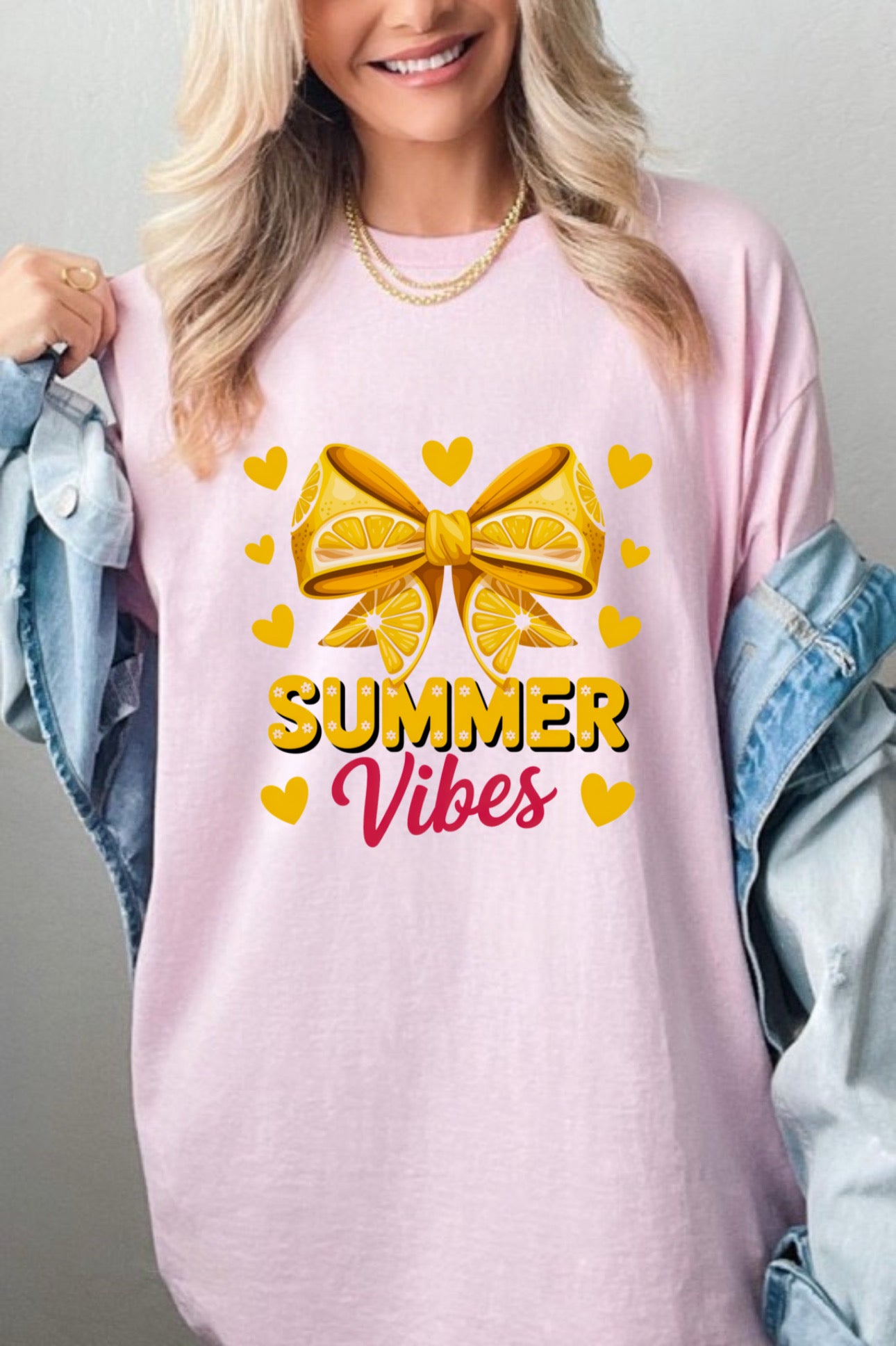 Summer Vibes Tee - Gildan